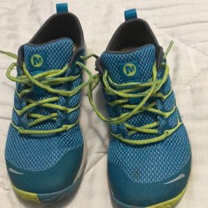 Merrill 0 drop running sneakers